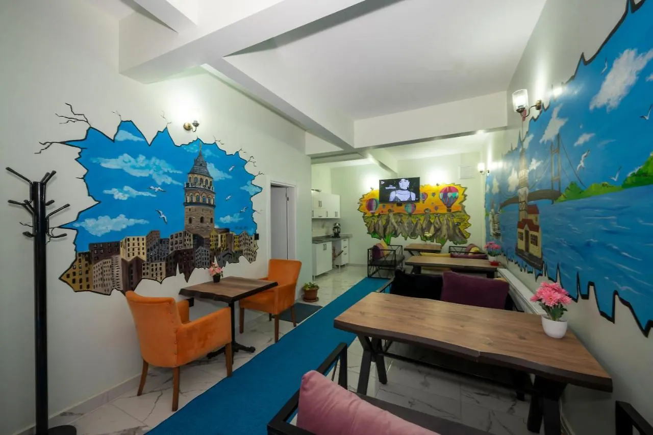 Xalila Hostel&Cafe Istanbul Turkey
